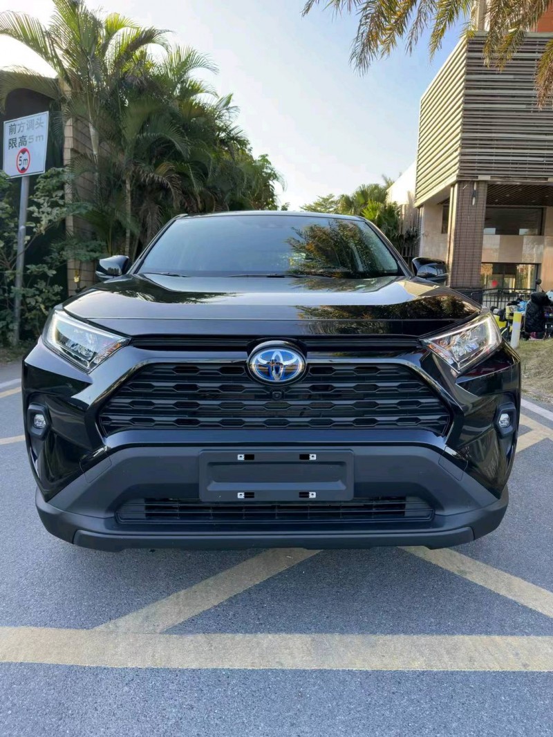 珠海23年丰田RAV4荣放1