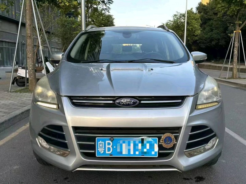 珠海14年福特翼虎1