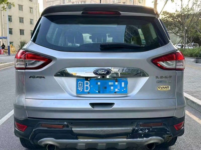 珠海14年福特翼虎5