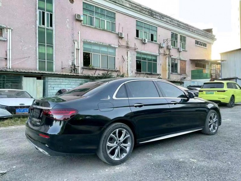 广州20年奔驰E8