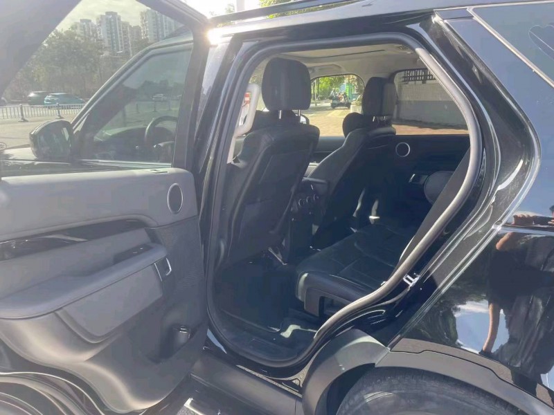 汕头20年路虎发现7