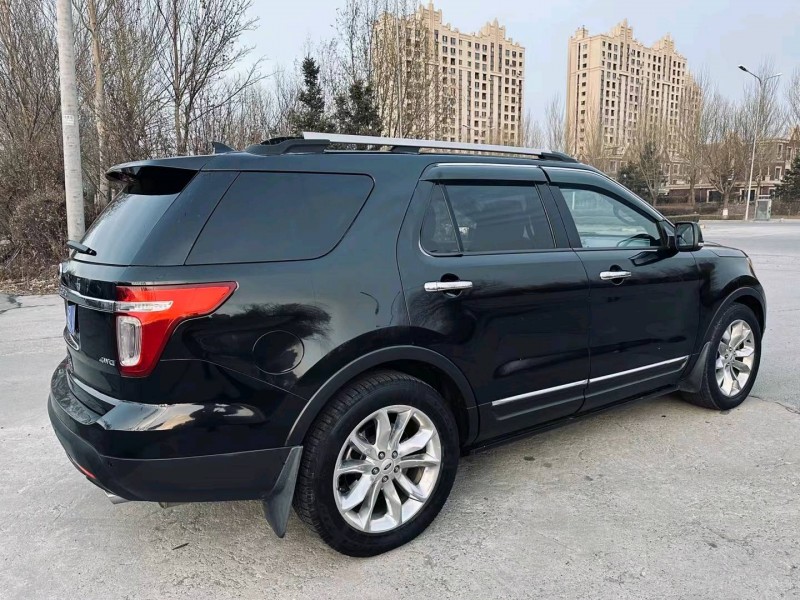 沈阳13年福特探险者5