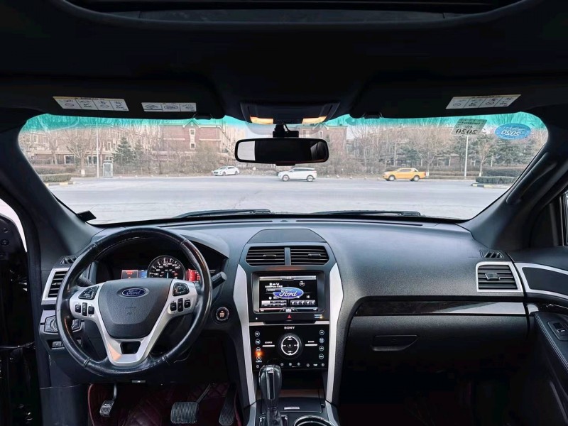 沈阳13年福特探险者6