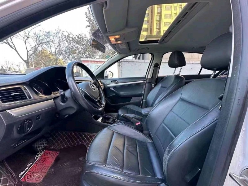 邯郸16年大众朗逸7