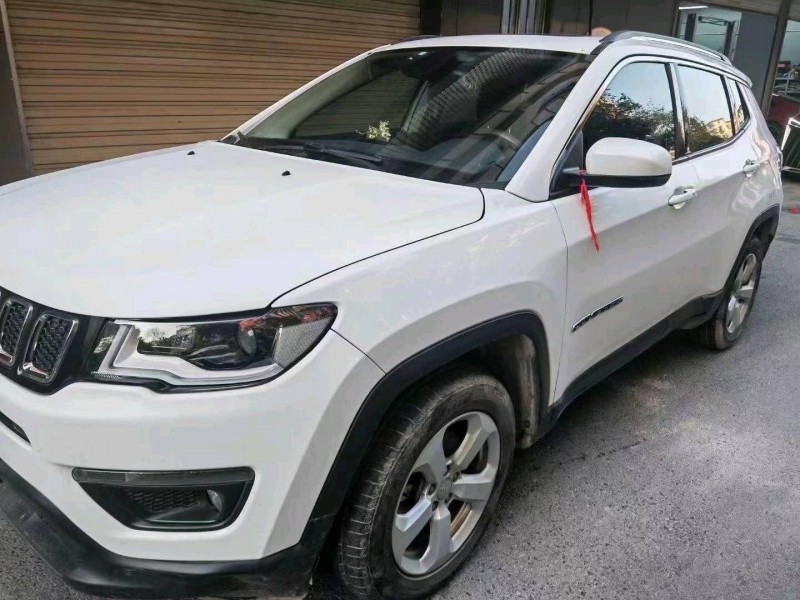 新余18年Jeep指南者8