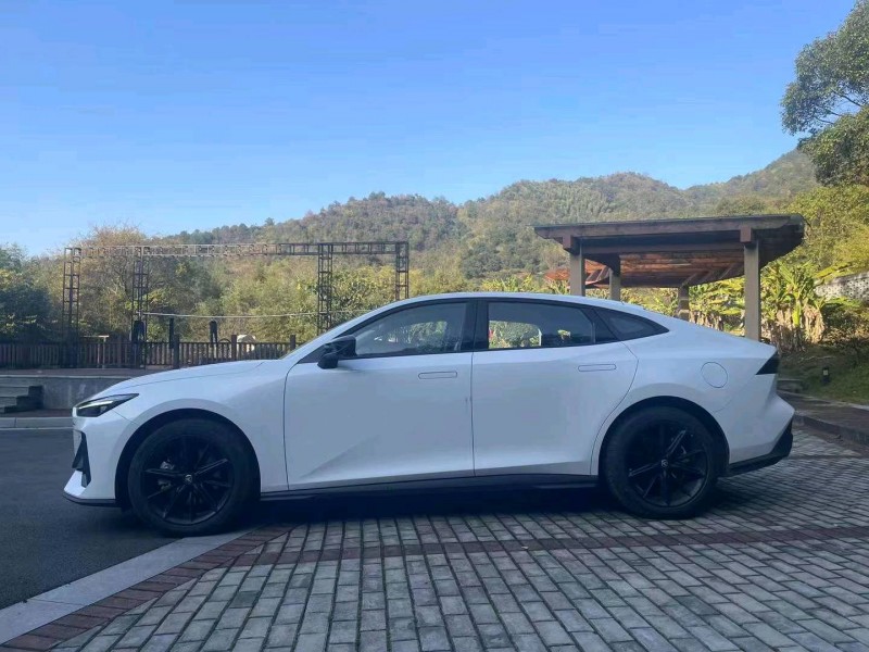 嘉兴23年长安汽车UNI-V3