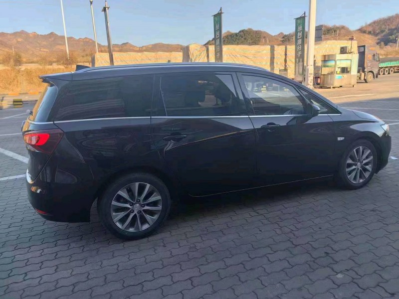 邢台21年别克GL87