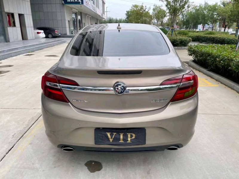 济宁15年别克君威9