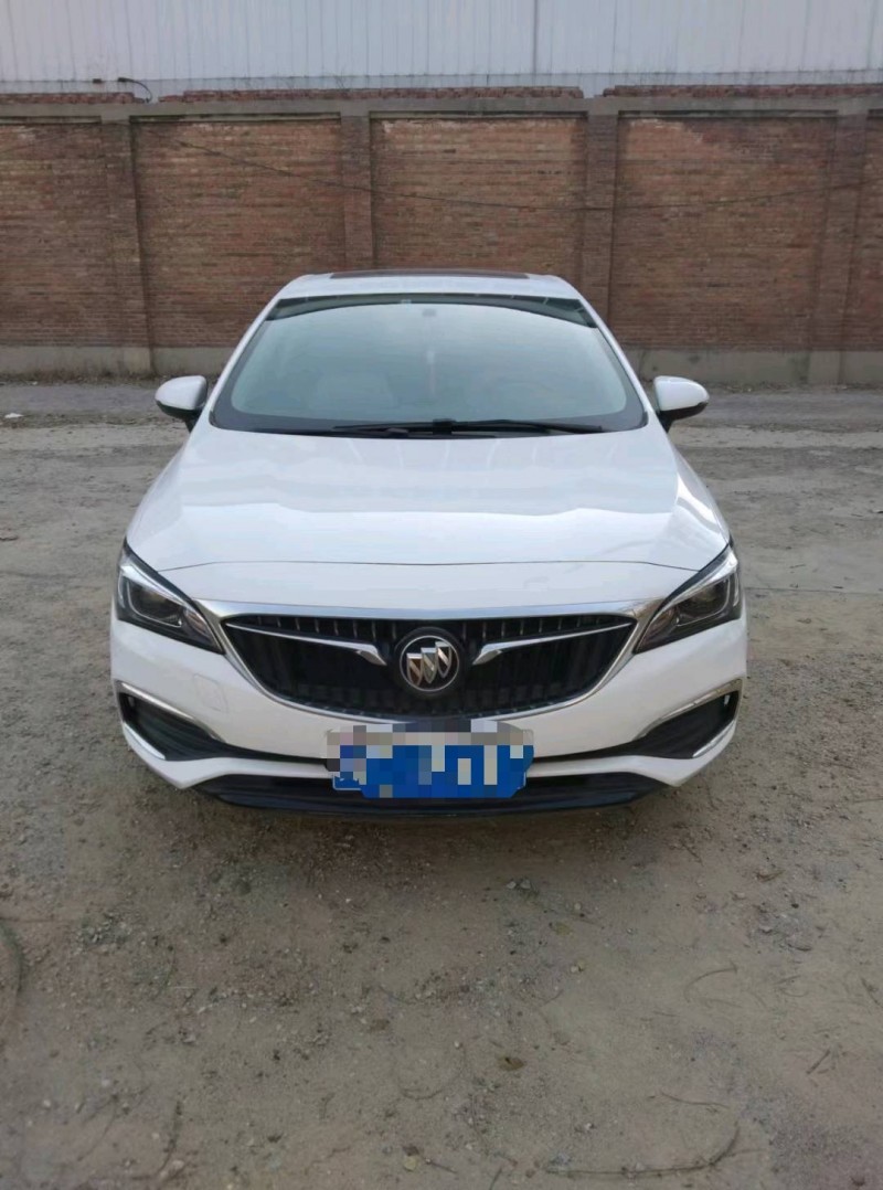 保定19年别克威朗1