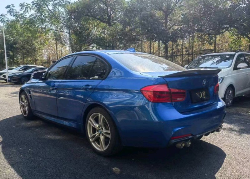 济南17年宝马3系4