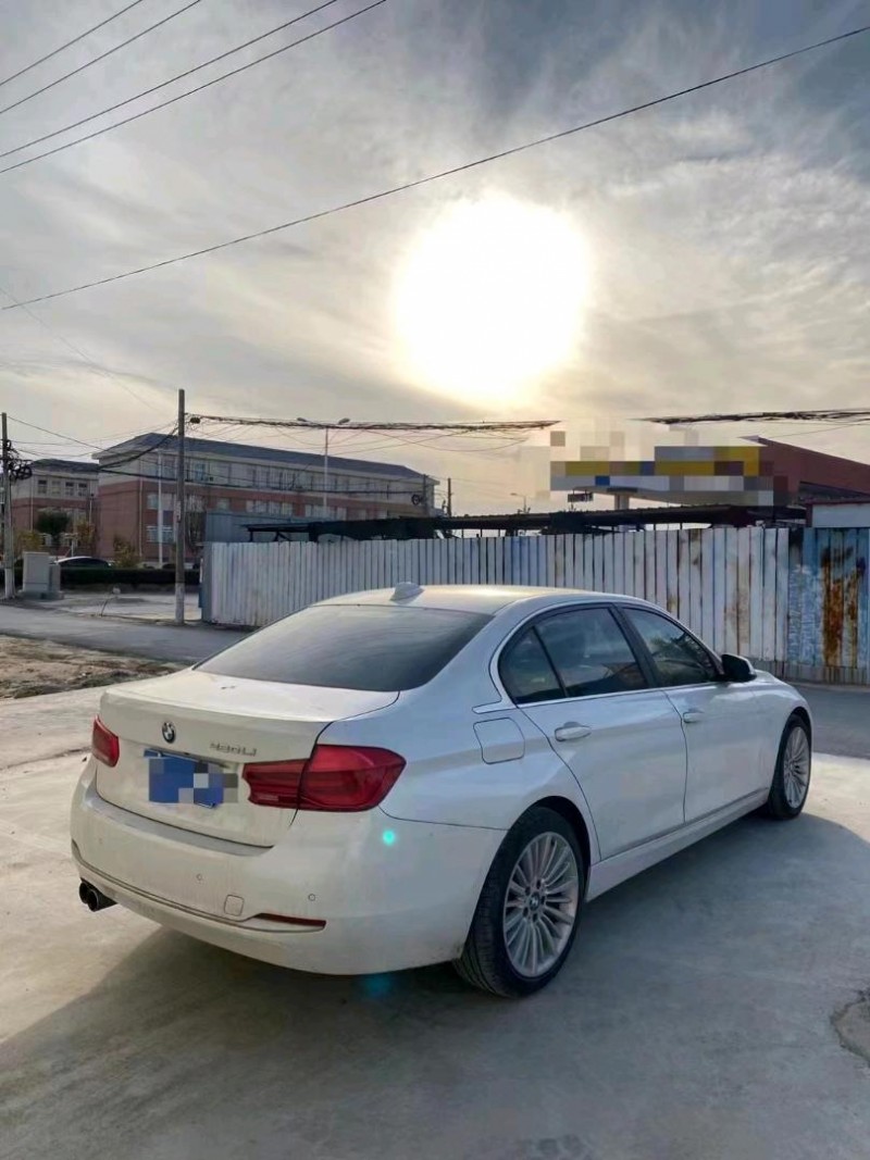 济南17年宝马3系7