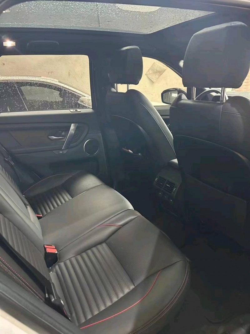 中山21年路虎发现7