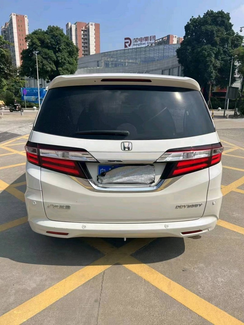 中山19年本田奥德赛7