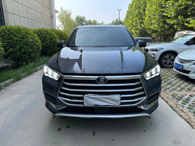 济宁21年比亚迪宋1