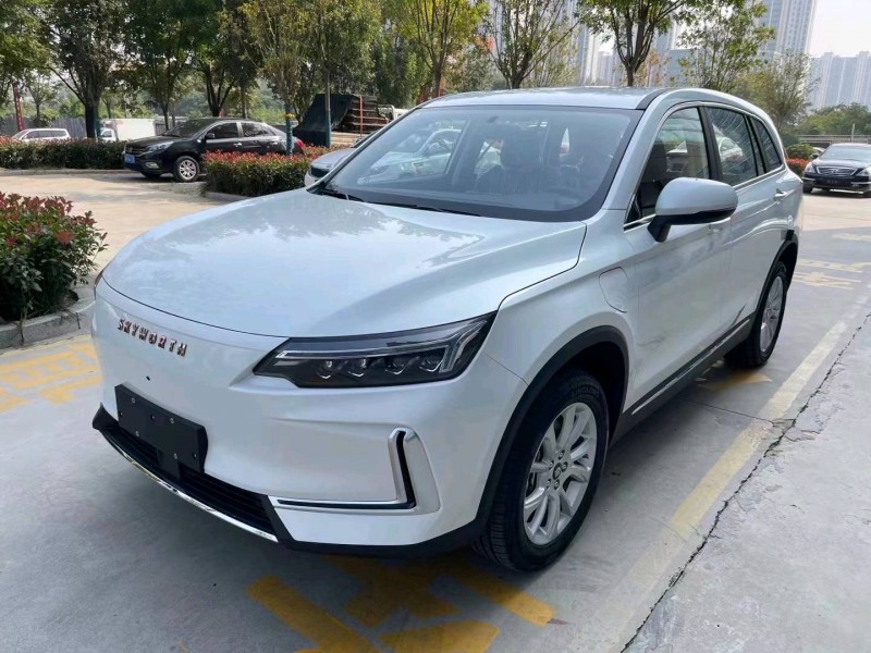 濟寧23年創維EV62