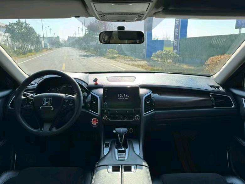 盐城19年本田冠道7