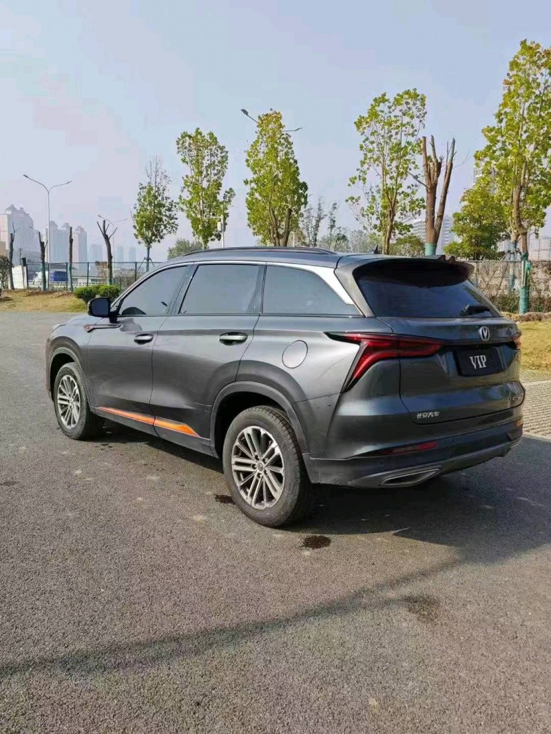 宜昌21年长安汽车CS753