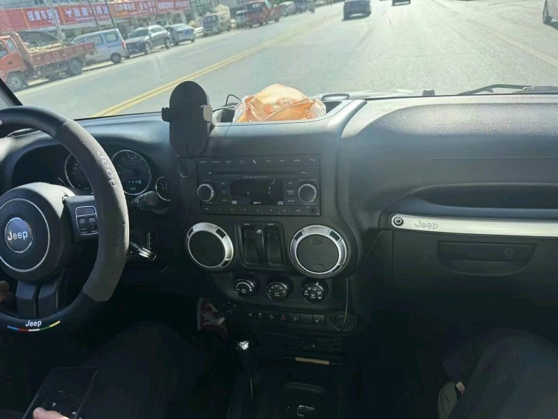 苏州15年Jeep牧马人8