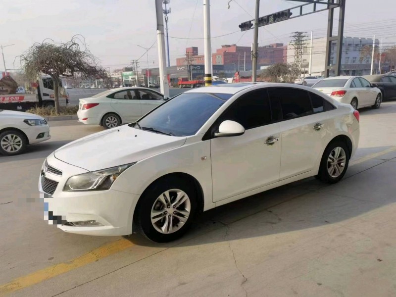 保定16年雪佛兰科鲁兹2