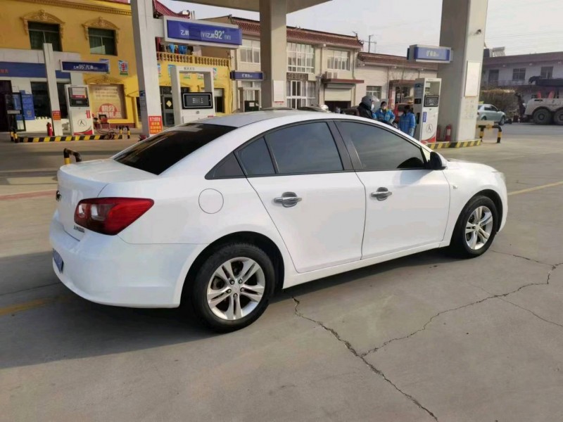 保定16年雪佛兰科鲁兹4