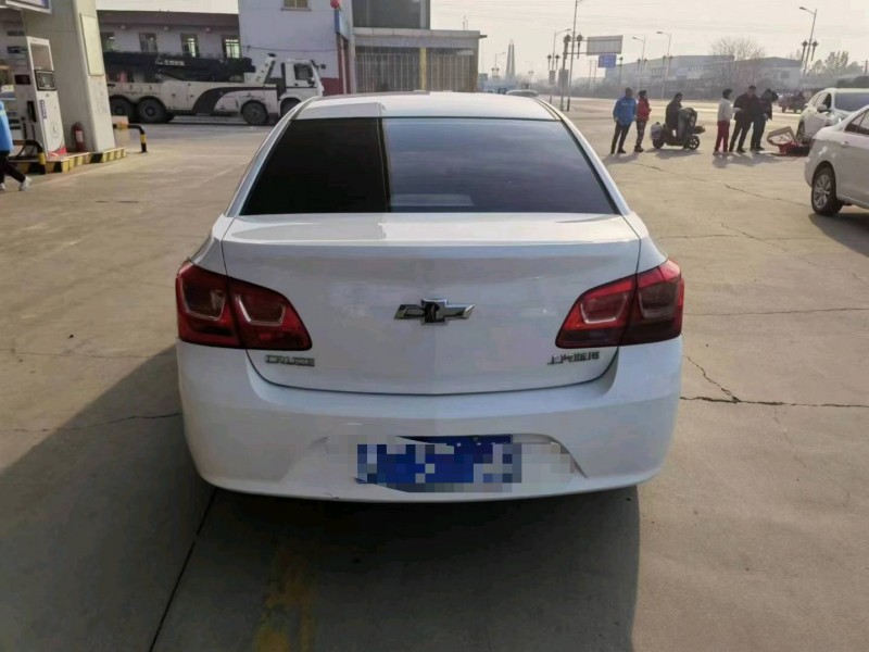 保定16年雪佛兰科鲁兹9