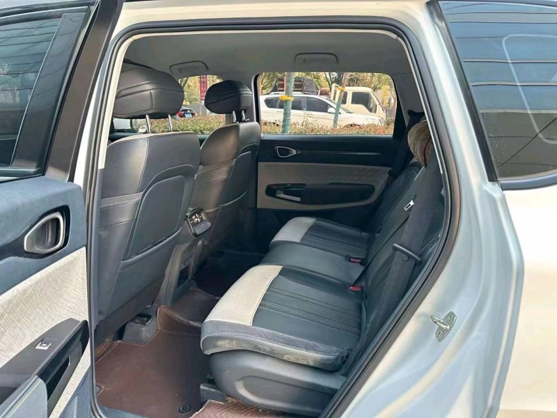 濟寧20年寶駿rm55