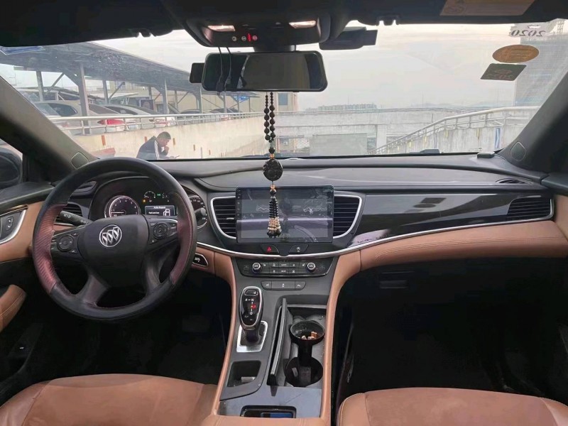 嘉兴18年别克君越4