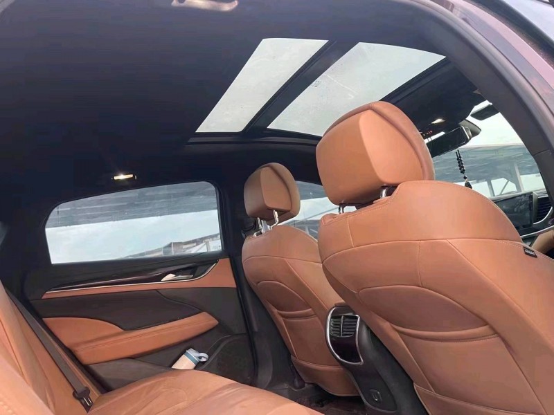 嘉兴18年别克君越7