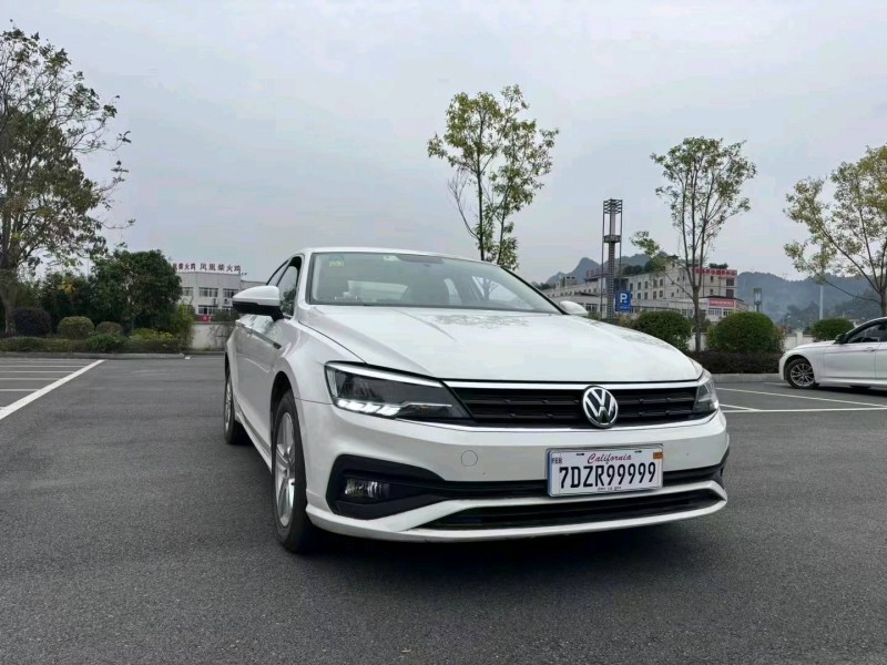 重庆19年大众凌渡2