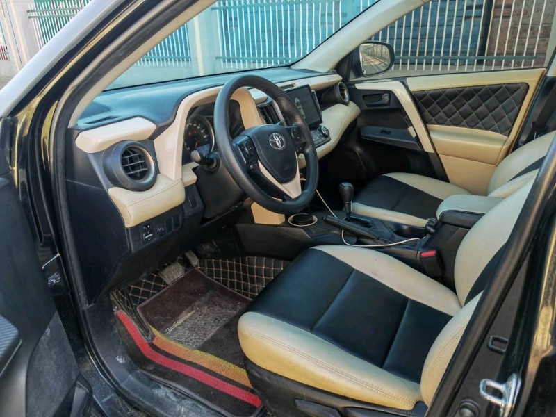 蚌埠15年豐田RAV4榮放4