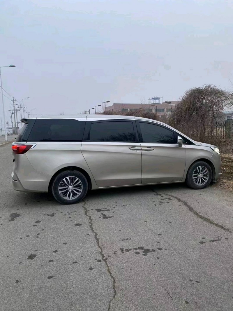 沈阳21年别克GL84