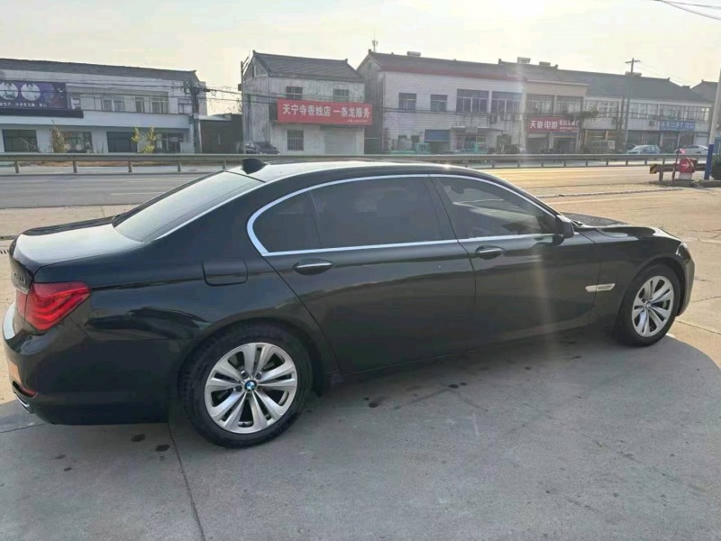 常州12年宝马7系4