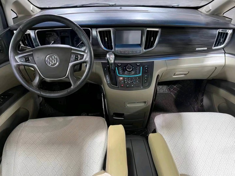 衡阳13年别克GL86