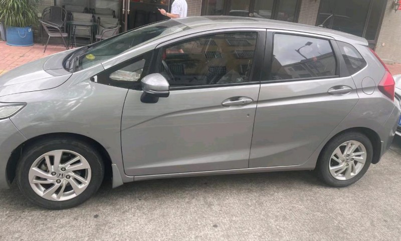 深圳14年本田飞度3