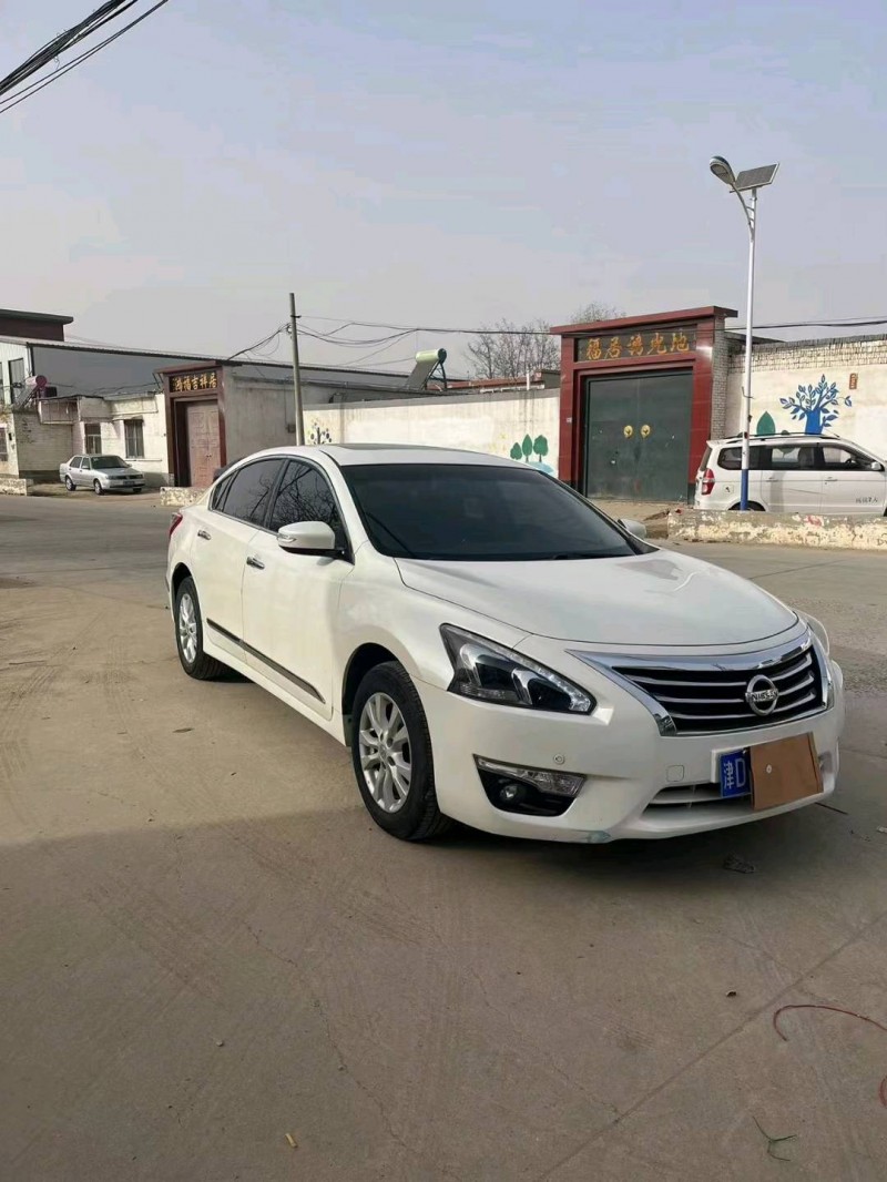 滄州15年日產天籟3