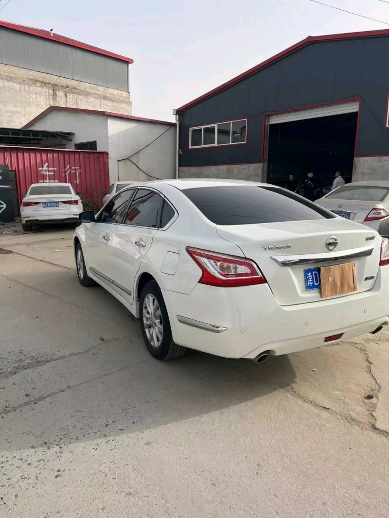 滄州15年日產天籟4