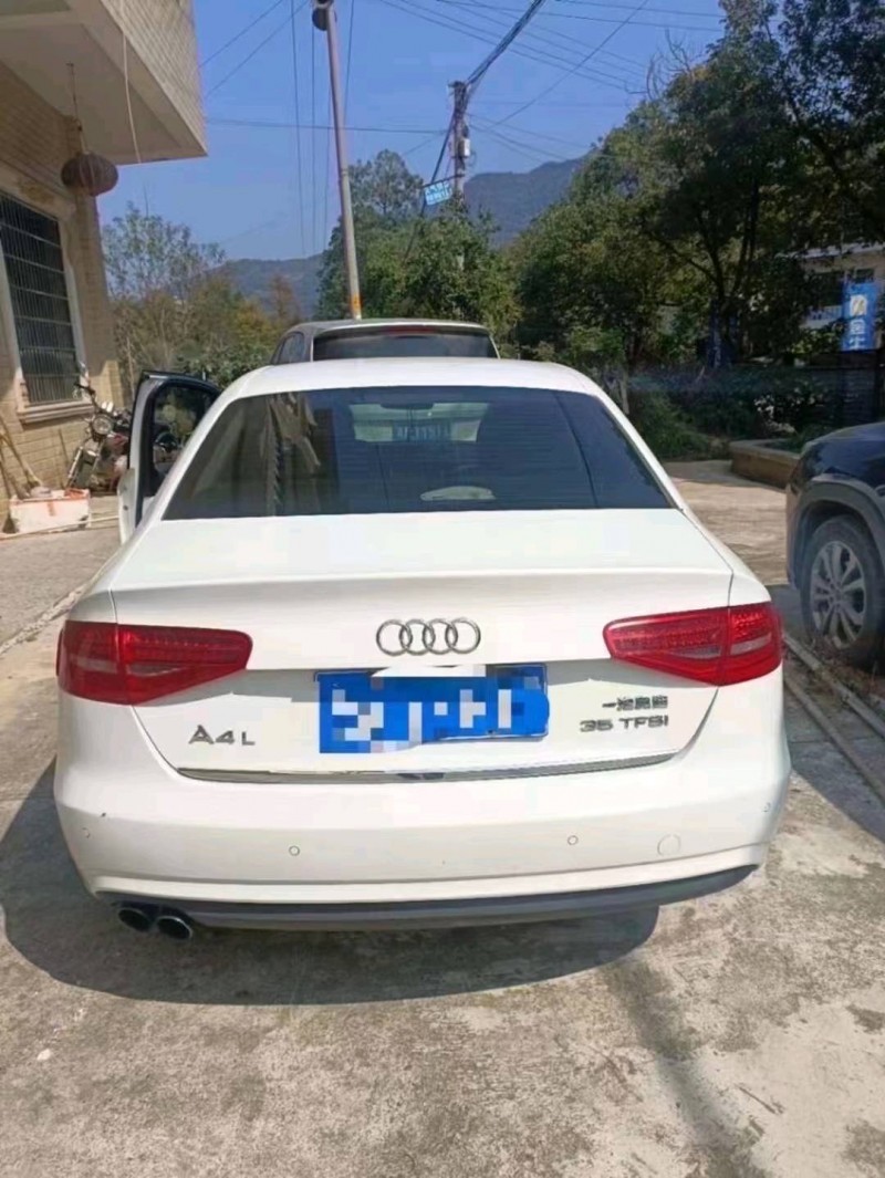 衡阳15年奥迪A4L3