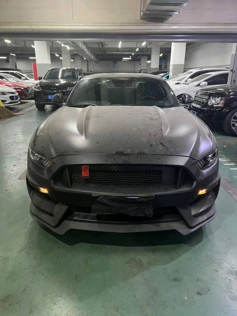 苏州17年福特野马1