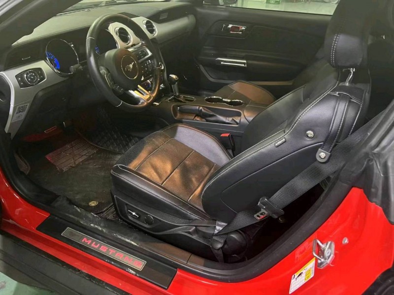 苏州17年福特野马4