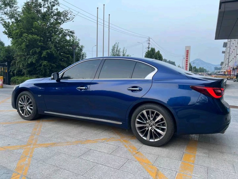 濟寧20年英菲尼迪Q50L7