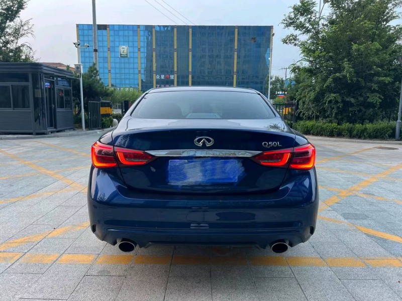 濟寧20年英菲尼迪Q50L9