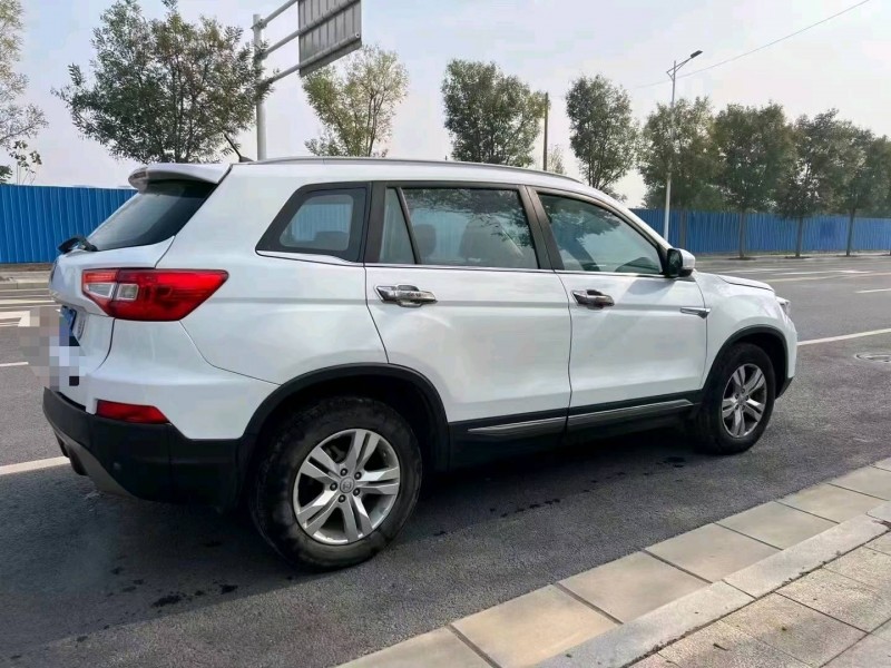 滄州16年長安汽車CS753