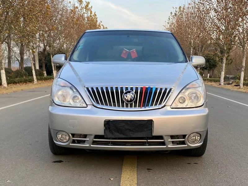 徐州13年别克GL81