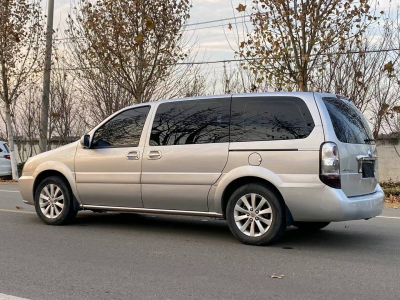 徐州13年别克GL87