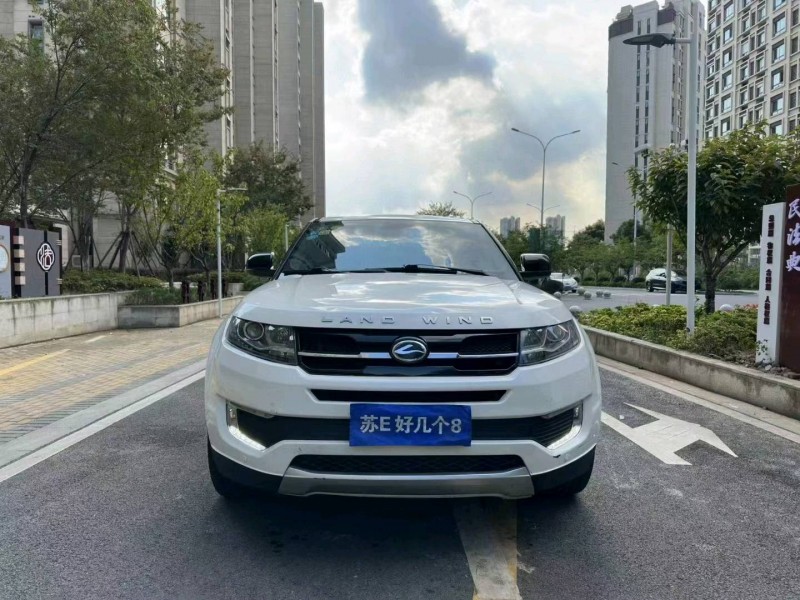 苏州17年陆风X71
