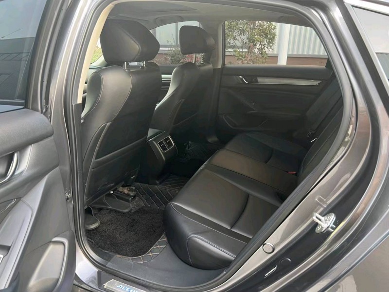 徐州20年本田雅阁3