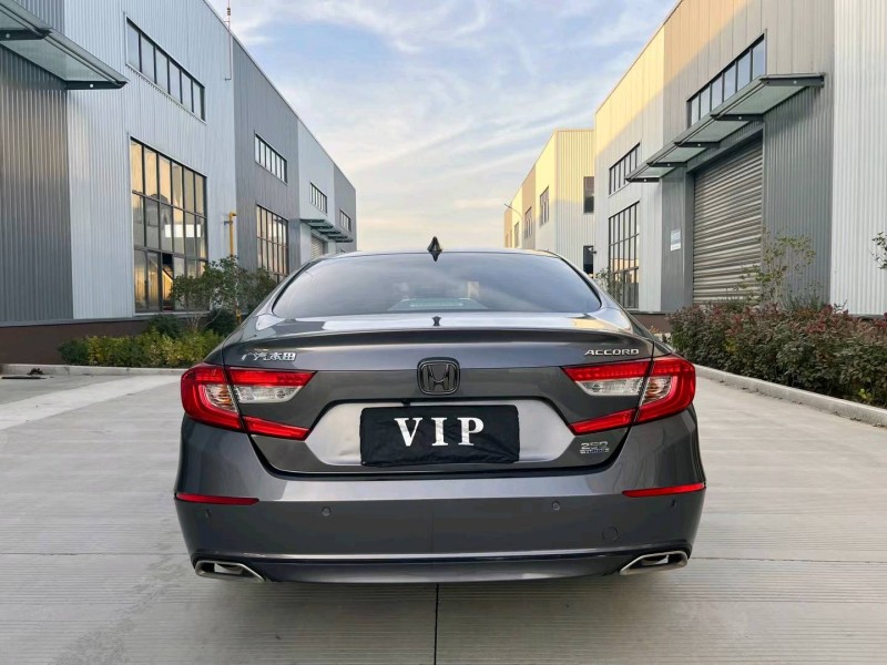 徐州20年本田雅阁6