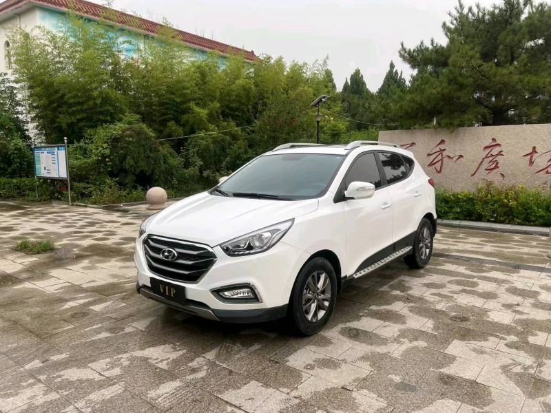 济南16年现代ix352