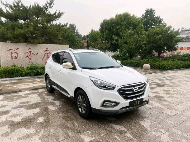 济南16年现代ix353