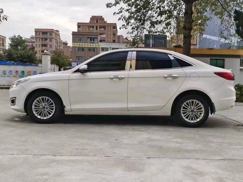 珠海17年福特福克斯8